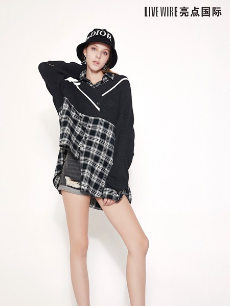 独一无二女装2021秋冬季