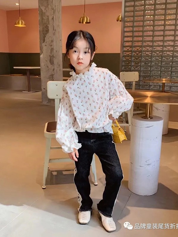 武林兵团童装2021秋冬季白色印花T恤