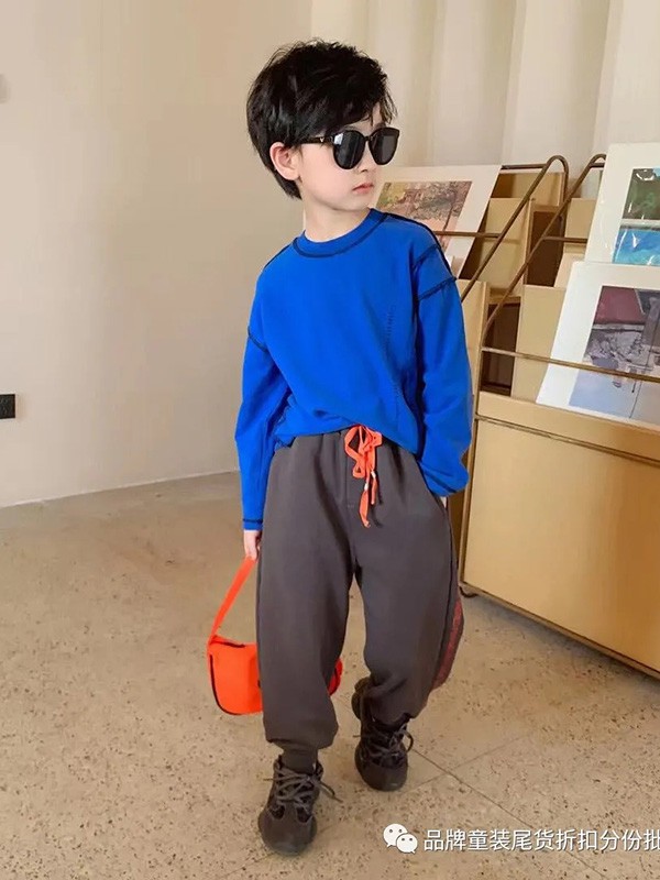 武林兵团童装2021秋冬季蓝色纯色T恤