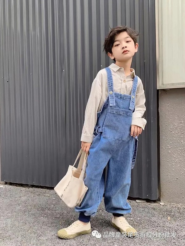 武林兵团童装2021秋冬季蓝色纯色背带裤