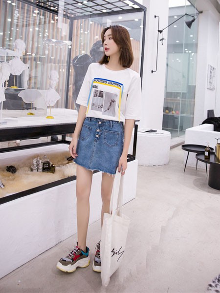 左韩女装2021春夏季