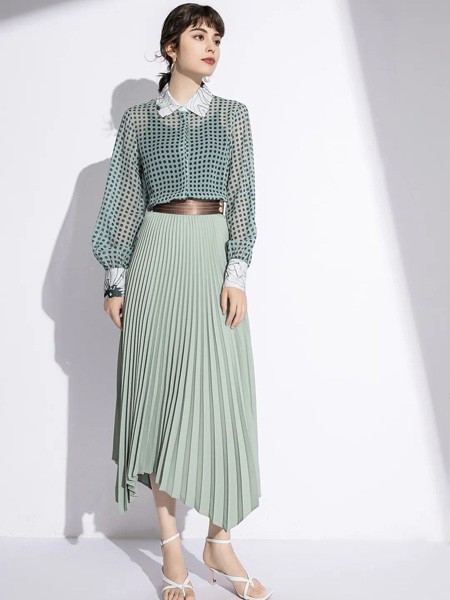 读衣拾年女装2021春夏季