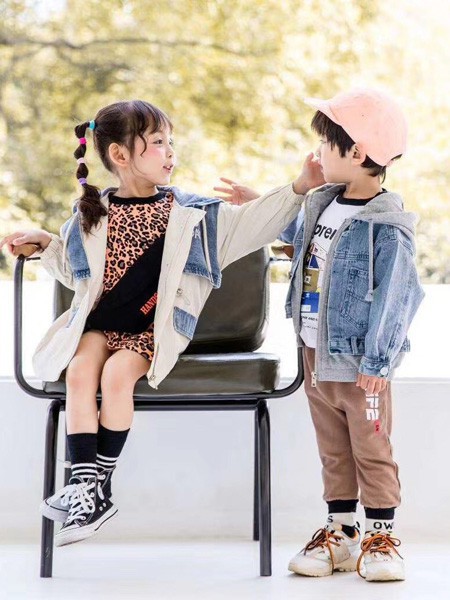 魔方童装2021秋冬季