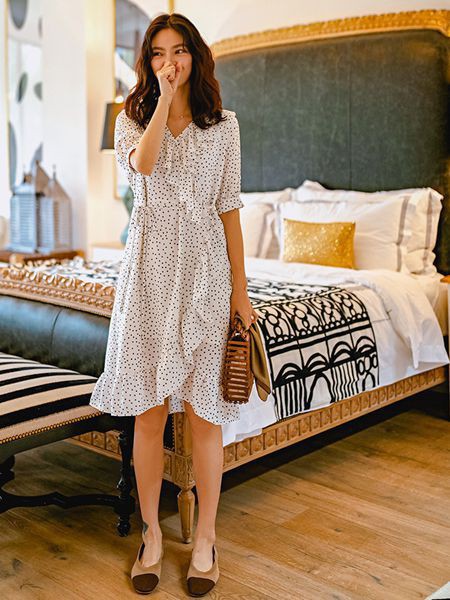 搜美女装2021春夏季