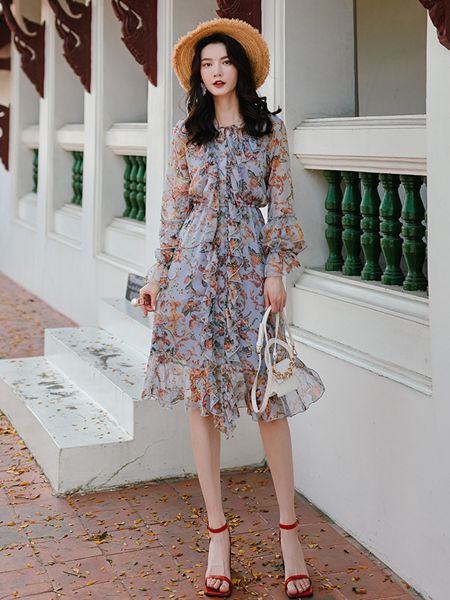 搜美女装2021春夏季