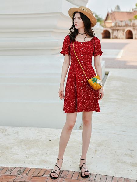 搜美女装2021春夏季