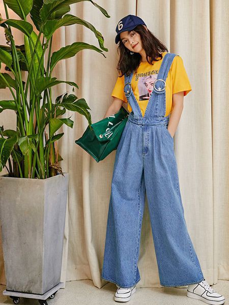 搜美女装2021春夏季