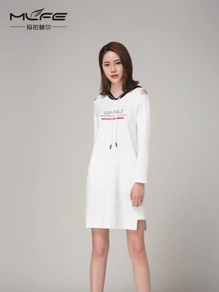 玛拉斐尔女装2021春夏季