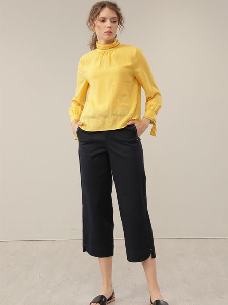 尘辗女装2021秋冬季