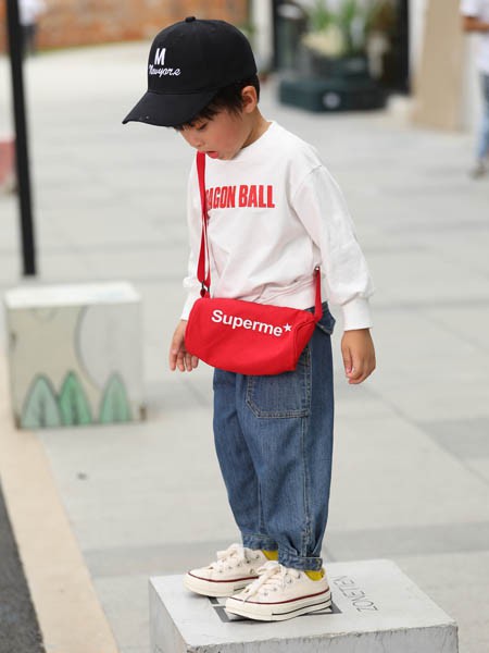 果萌童装2021秋冬季