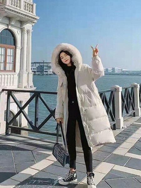 花月秋HYQ女装2021秋冬季