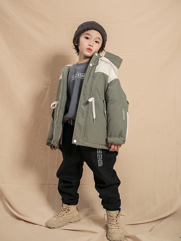 小嗨皮2021秋冬季绿色纯色外套