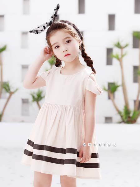 迪尼天地童装2021春夏季