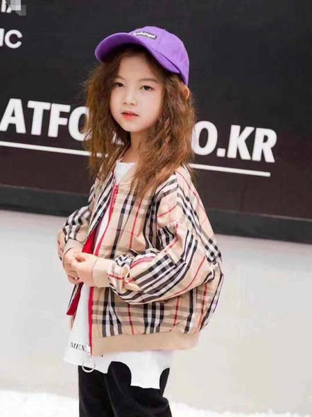 迪尼天地童装2021春夏季