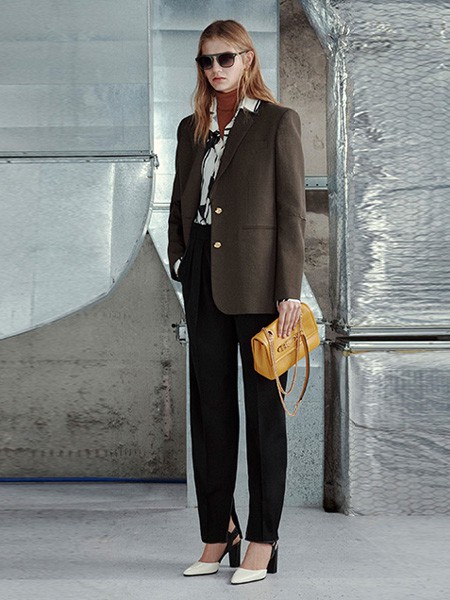 巴利女装2021秋冬季