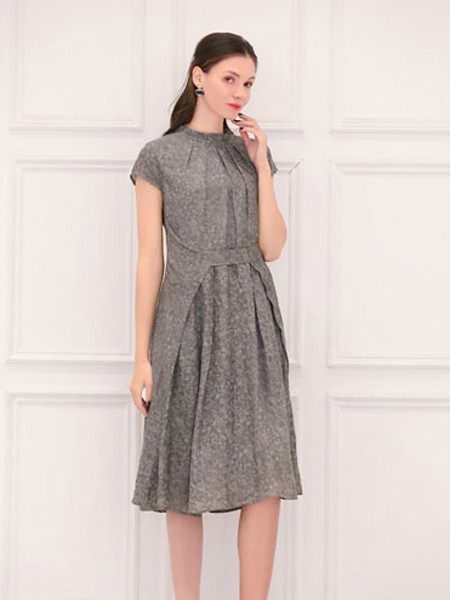 言苼记女装2021春夏季