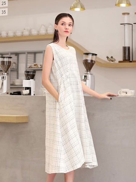 言苼记女装2021春夏季