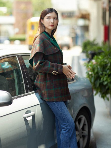 颜若蓝女装2021秋冬季