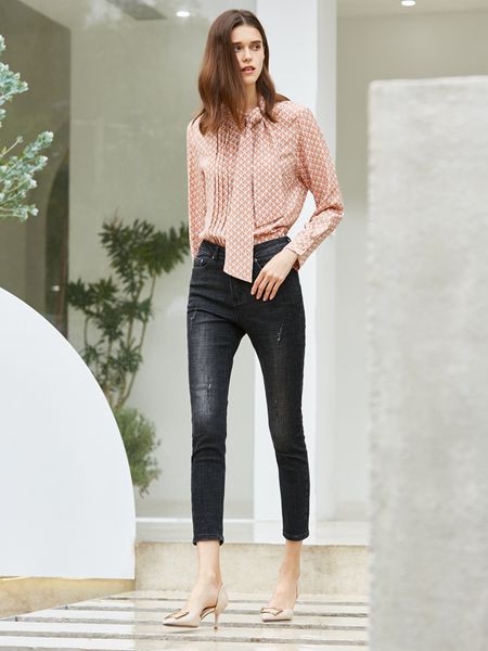 蜜偲莉尔女装2021春夏季