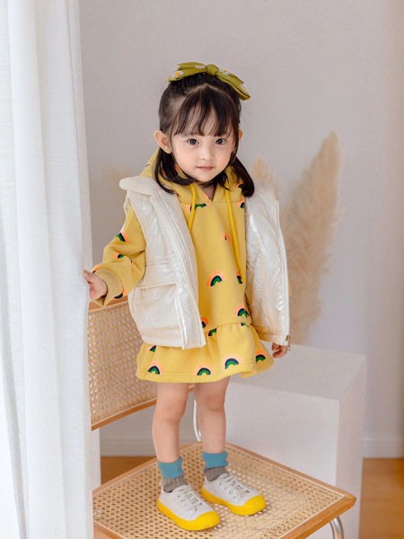 宠来宠趣童装2021秋冬季