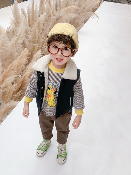 宠来宠趣童装2021秋冬季