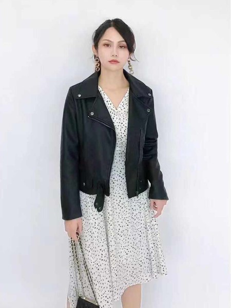 邦莎贝尔女装2021春夏季