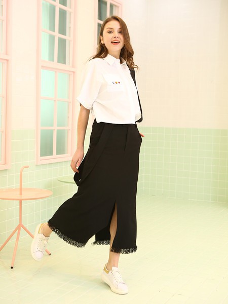 邦莎贝尔女装2021春夏季