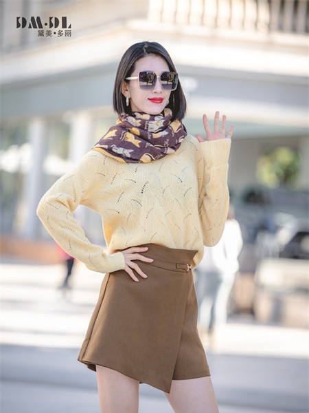 黛美多丽女装