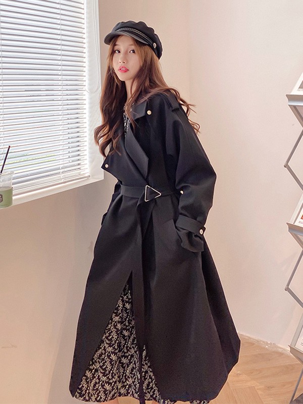 叶枫翎女装2022秋冬季黑色风衣