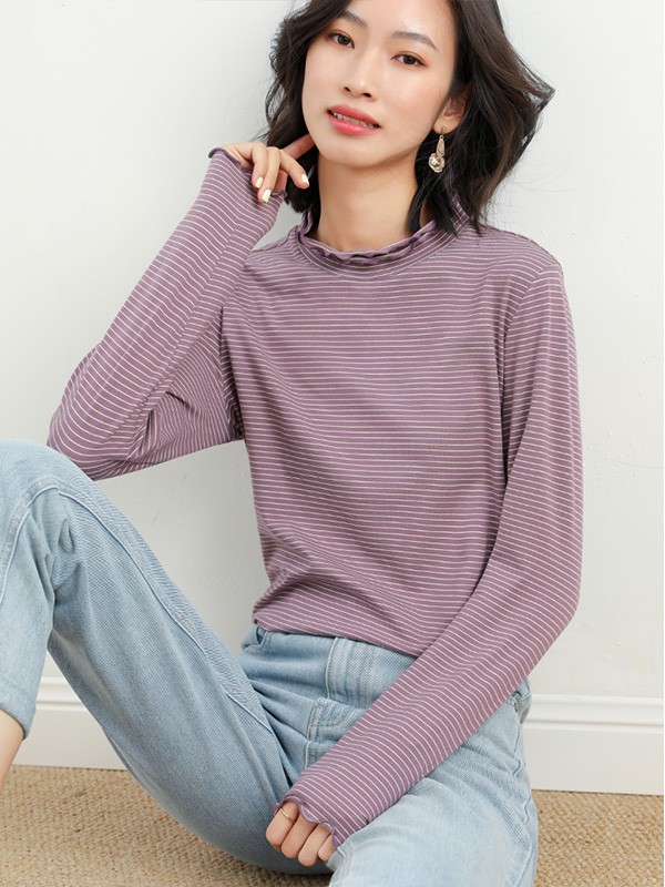 熙世界女装2022秋冬季紫色T恤