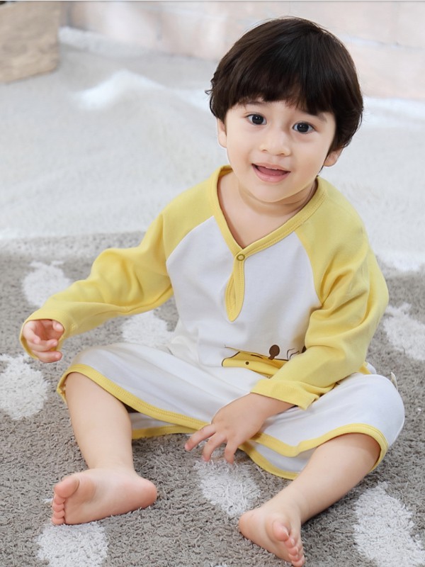 婴乐岛童装2022秋冬季拼色连衣裙