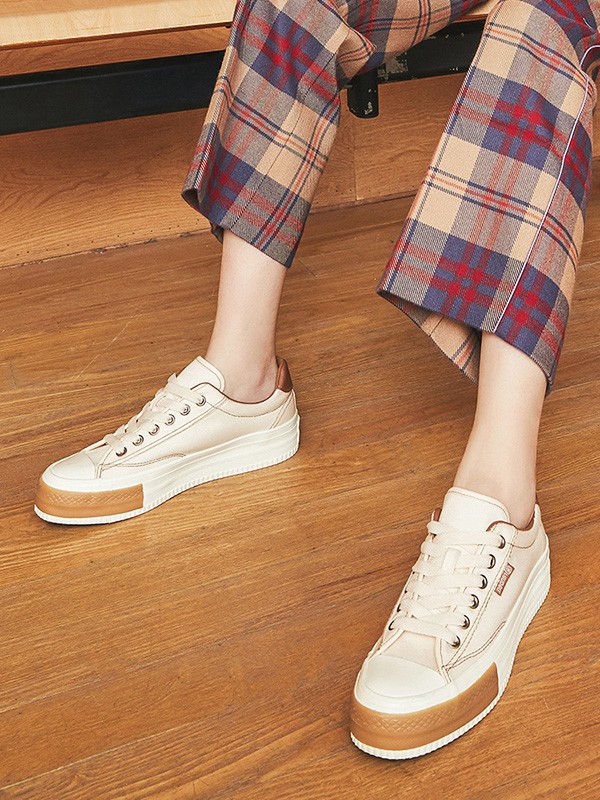 人本2022新款女鞋