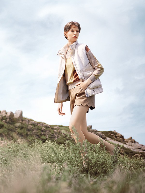 迪图女装2022秋冬季白色马夹