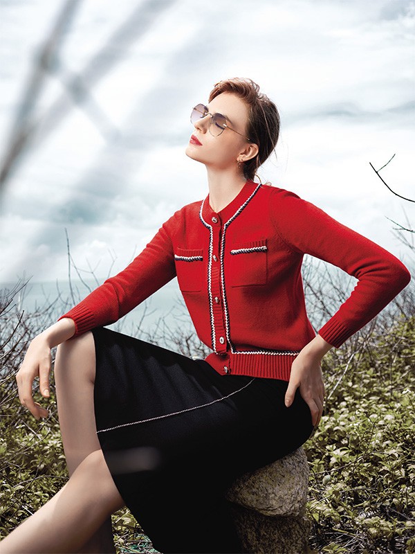 迪图女装2022秋冬季黑色包臀裙