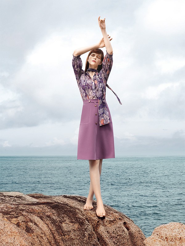 迪图女装2022秋冬季紫色半身裙