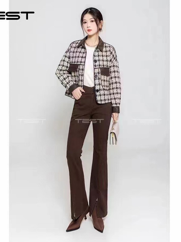 她之蝶女装2022秋冬季咖啡色喇叭裤