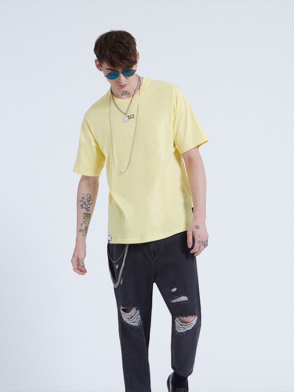 izzue休闲装2022春夏季黄色T恤