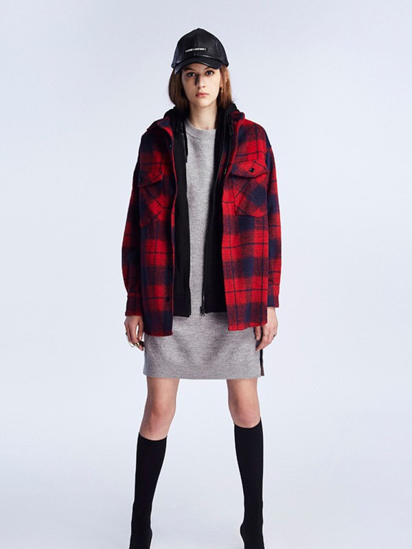 izzue休闲装2022秋冬季黄色连衣裙