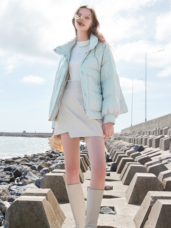 禹妃2022秋冬季白色连衣裙