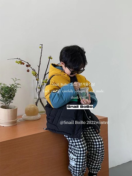 蜗牛啵啵童装2022秋冬季蓝色棉服