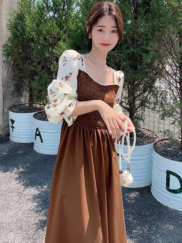 UUFUSHI2022秋冬季咖啡色连衣裙