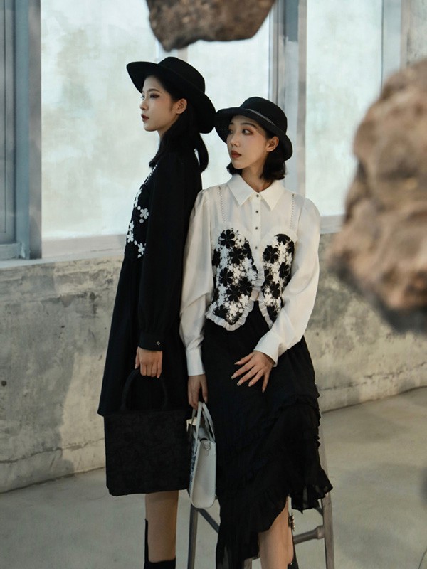 西町村屋女装2022秋冬季白色衬衫