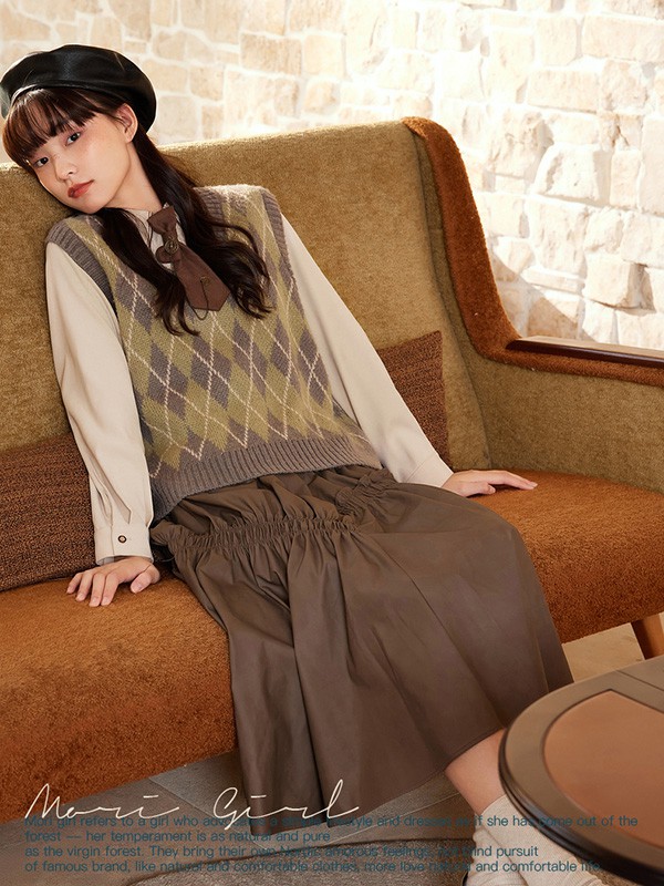 紫涵2022秋冬季咖啡色百褶裙