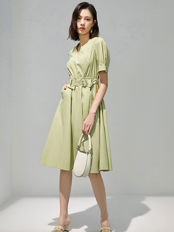 莫乂2022秋冬季绿色马夹