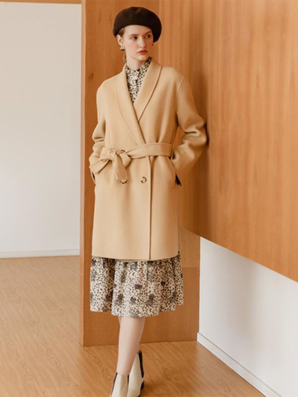 蒂蒂猫2022秋冬季卡其色打底衫