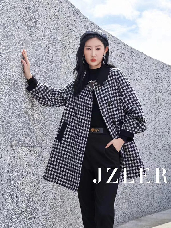 珈姿莱尔女装2022秋冬季黑色打底衫