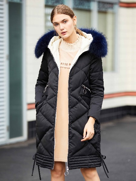 AUE女装2022秋冬季黑色棉服