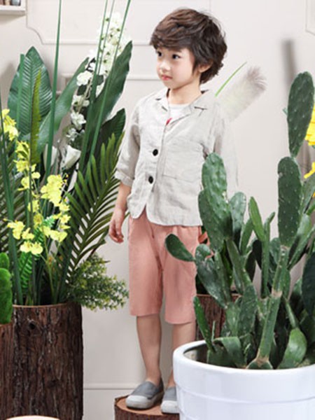 夏卡豆丁童装2022秋冬季米色针织衫