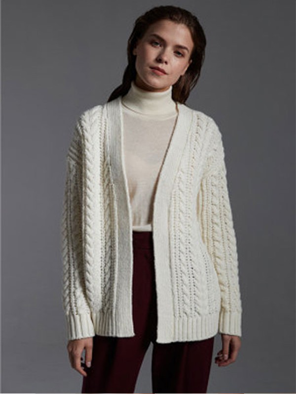 万丽女装2022秋冬季白色针织衫