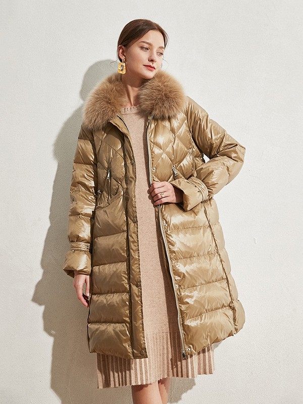 爱为2022秋冬季棕色羽绒服